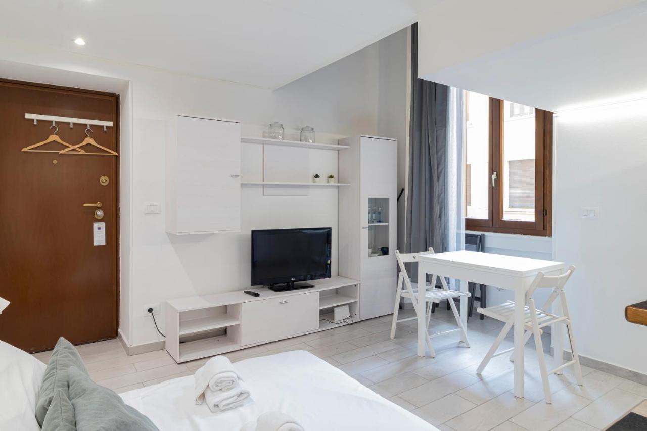 I Host Apartment - Londonio 19 Milan Exterior photo